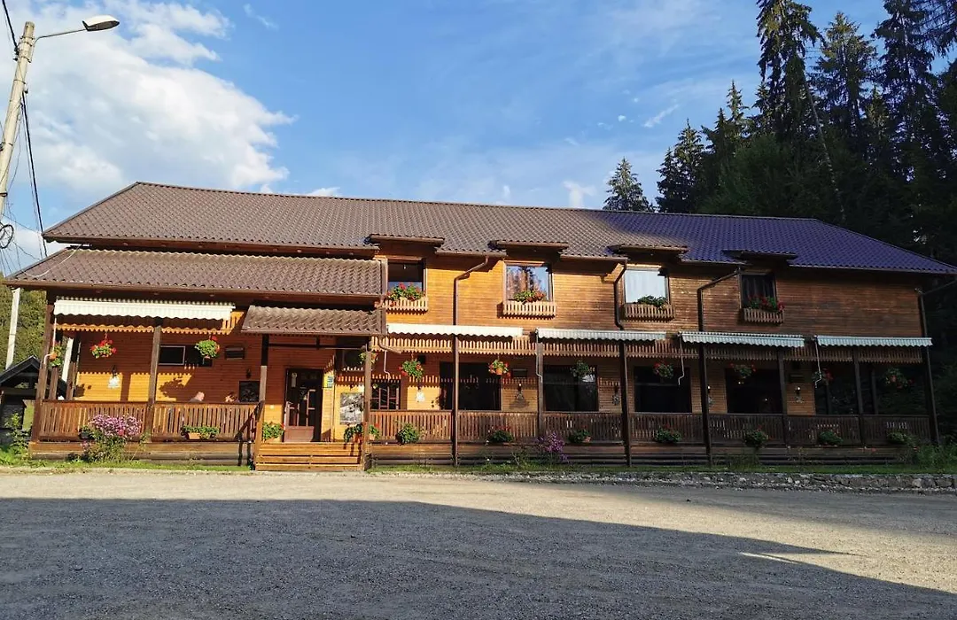 Pensiunea Valea Cetatii-1